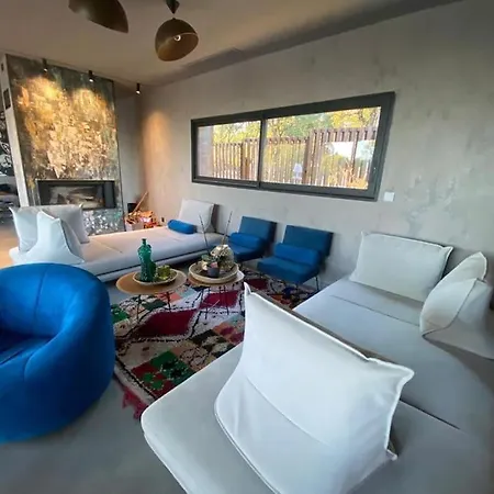 וילה La Bali ***** נים